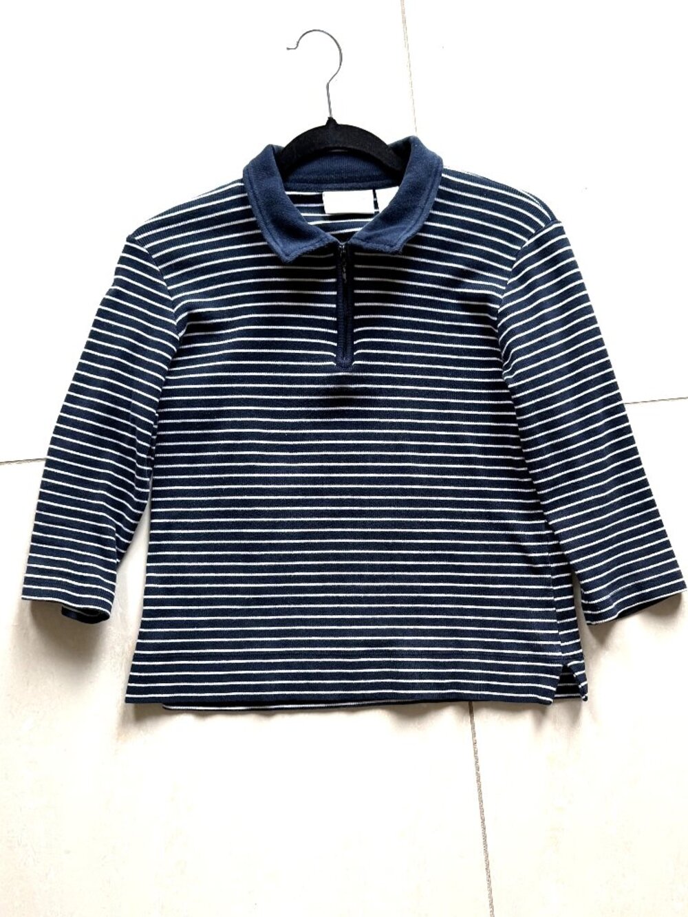Liz Claiborne Sport Shirt in Size Petite Small